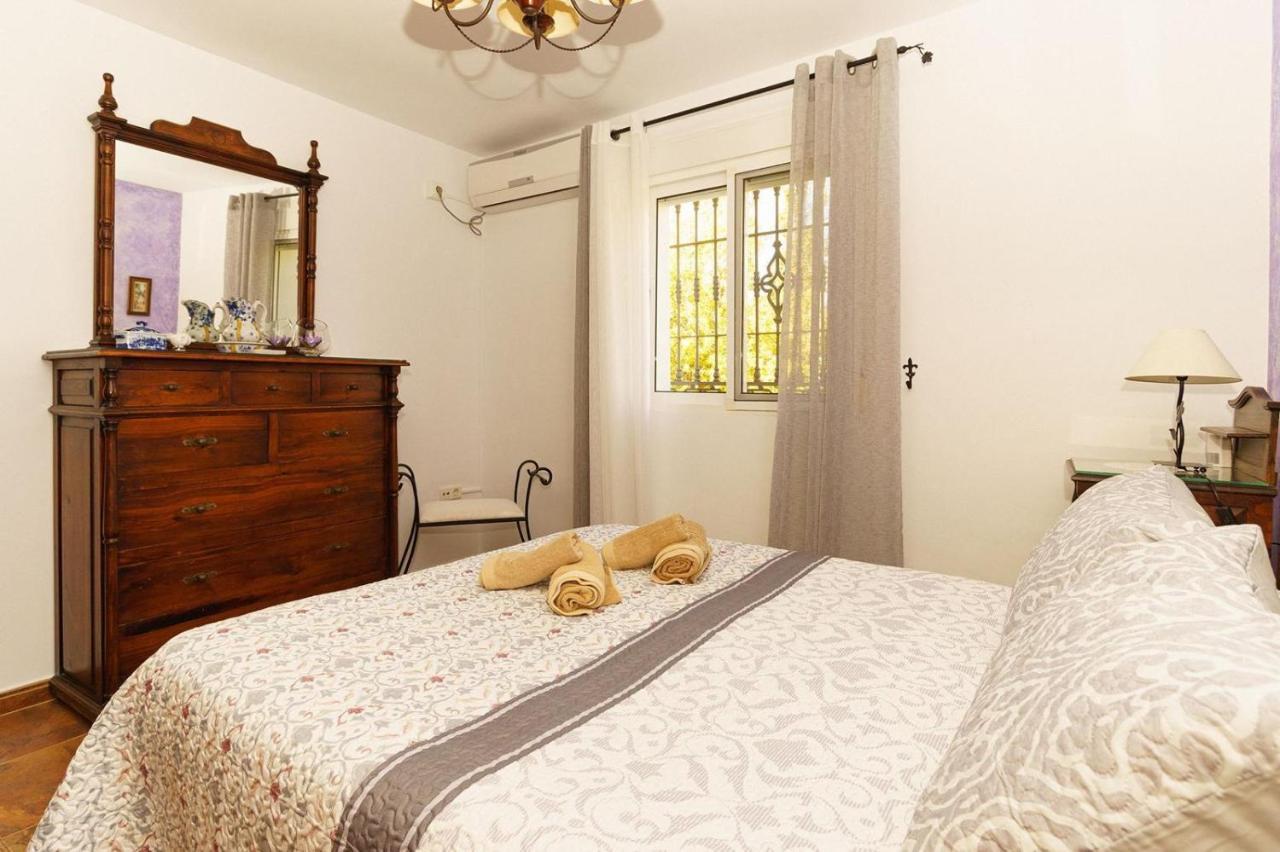 نيرخا Villa Triana المظهر الخارجي الصورة